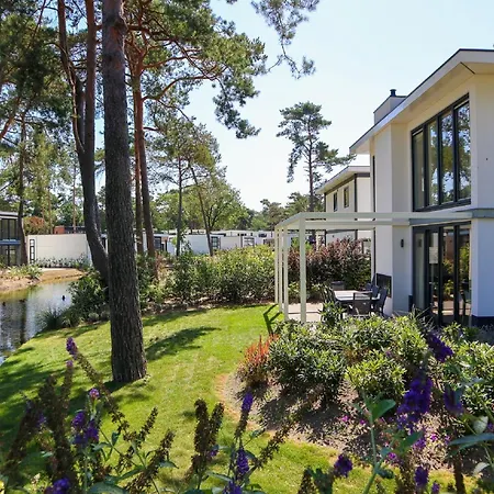 Nice Tiny House With Pellet Stove, On The Veluwe Ferienhaus